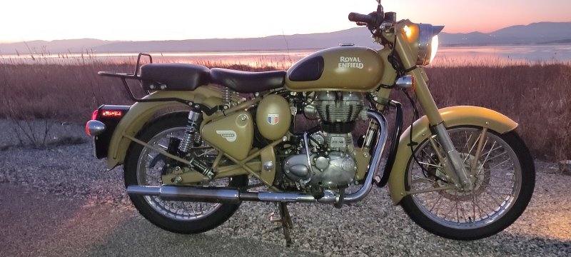 enfield nuit 150.jpg