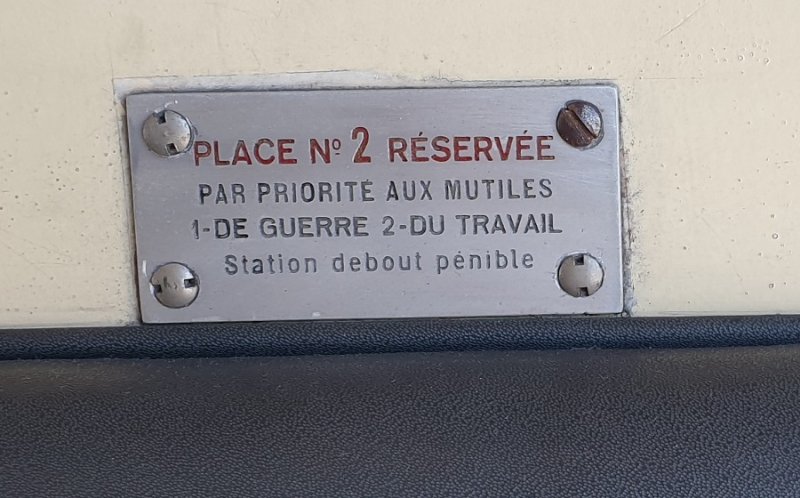 Signalisation Place réservée.jpg