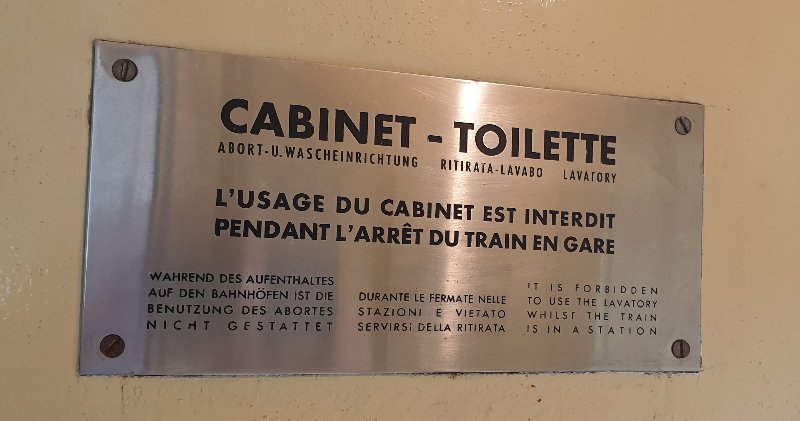 Signalisation toilettes.jpg