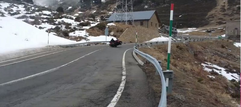 Honda 1100 pan european side comte eric bleuse  (7).JPG