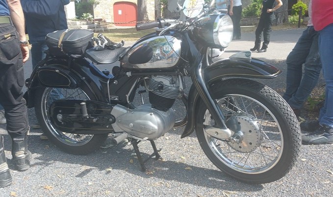 NSU 250 Max 1954.jpg