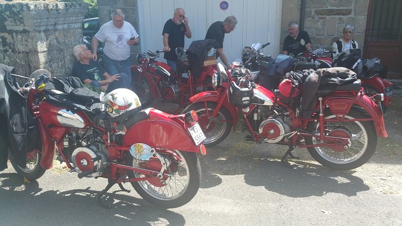 Moto Guzzi 500 Falcone et GTV.jpg