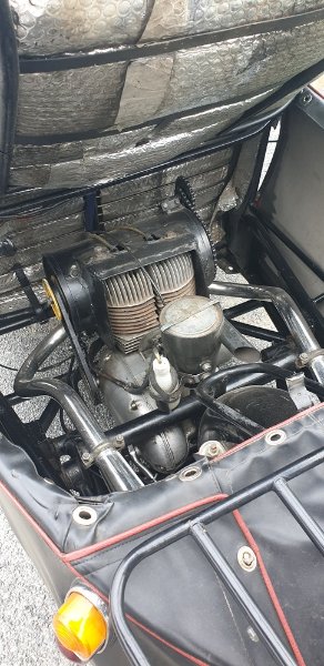 Détail moteur Velorex.jpg