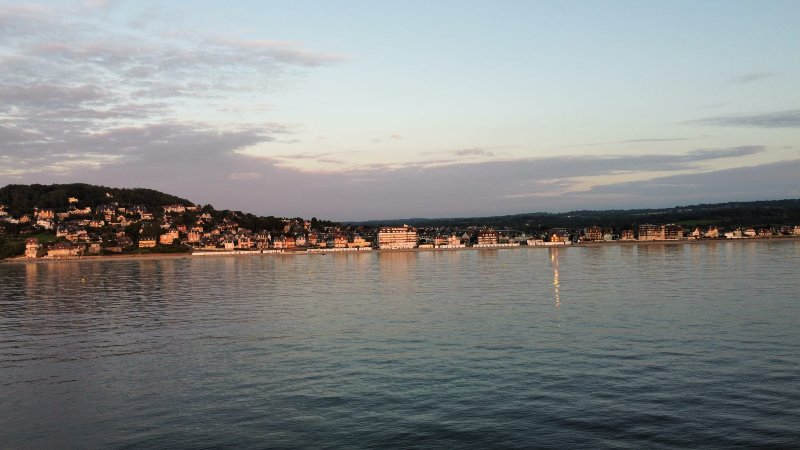 WhatsApp Image 2025-07-23 à 13.27.04_a9457a4e.jpg