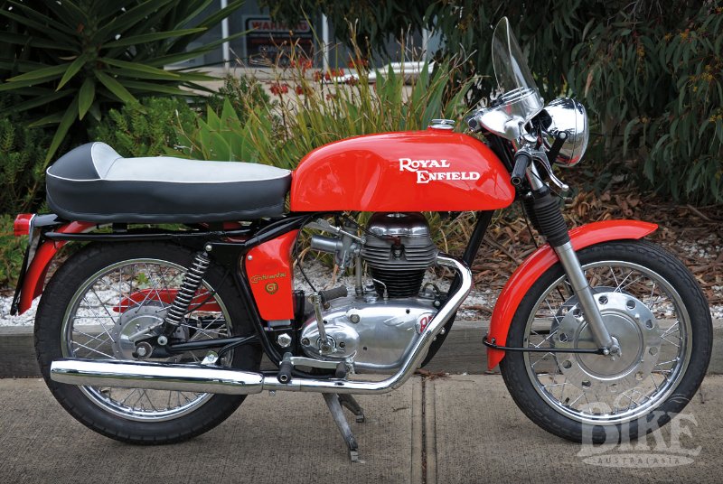 OBA58-Royal-Enfield-GT250-1.jpg