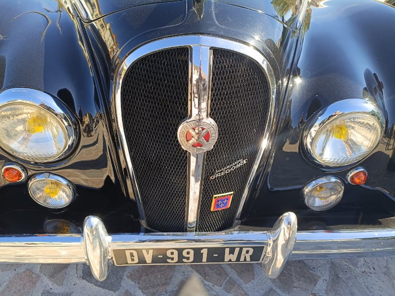 WhatsApp Image 2025-10-18 à 17.15.24_0a11e52e.jpg