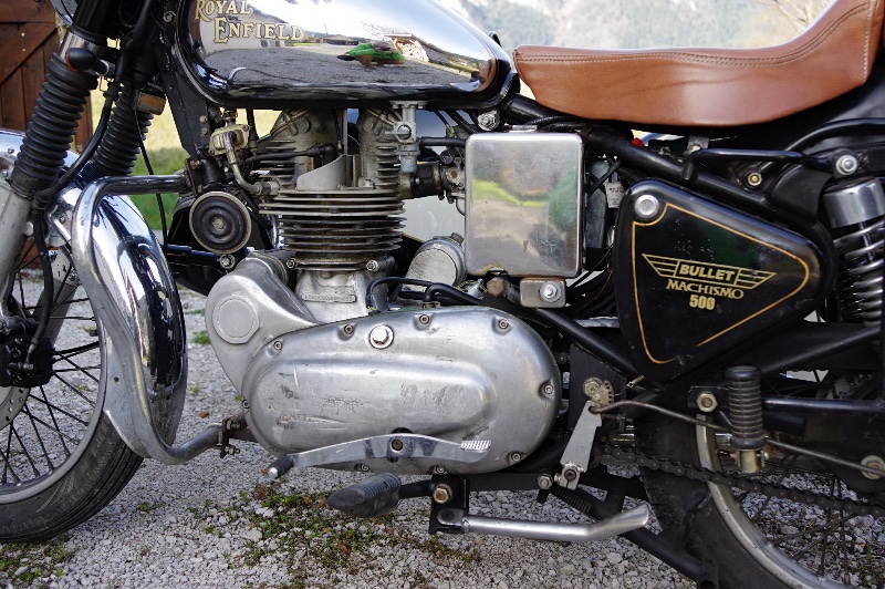 20251112 07 Side Royal Enfield.JPG