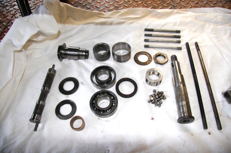 pièces moteur changées.JPG