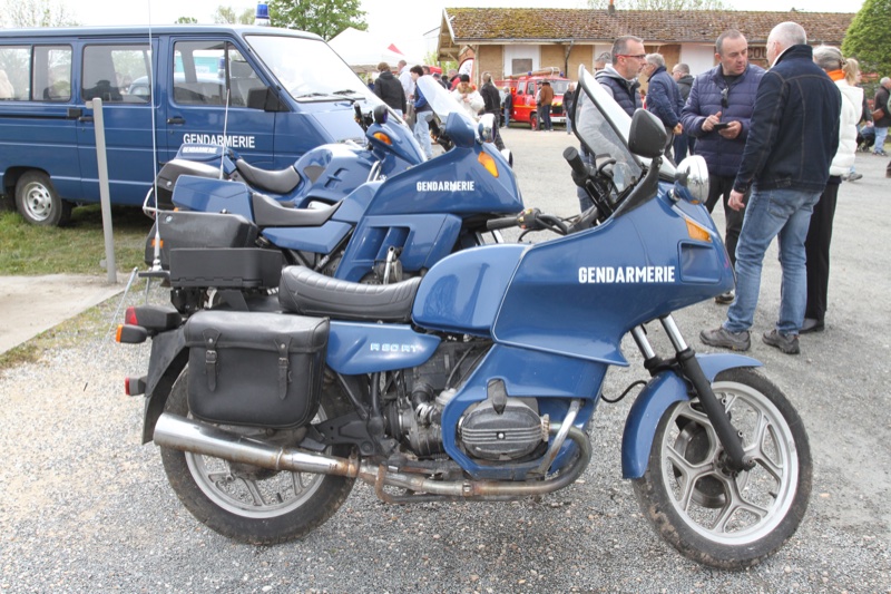 Moto gendarmerie.JPG