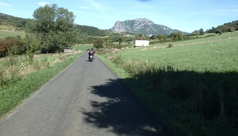 cat 18-62.jpg
