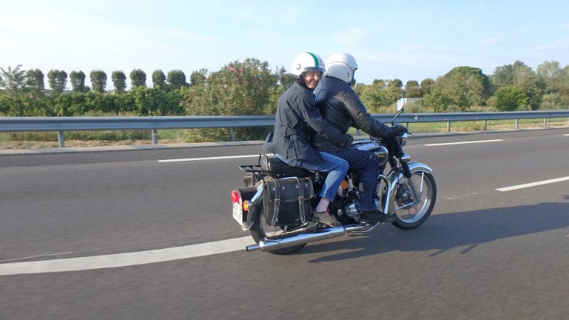 cat 18-moto-06.jpg