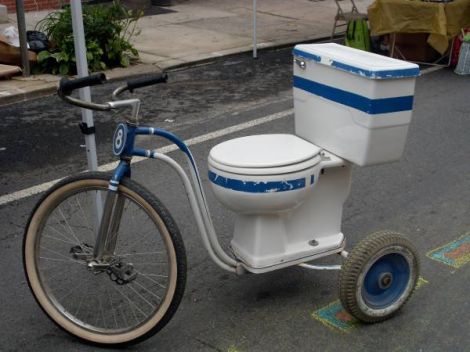 cyclo wc.jpg