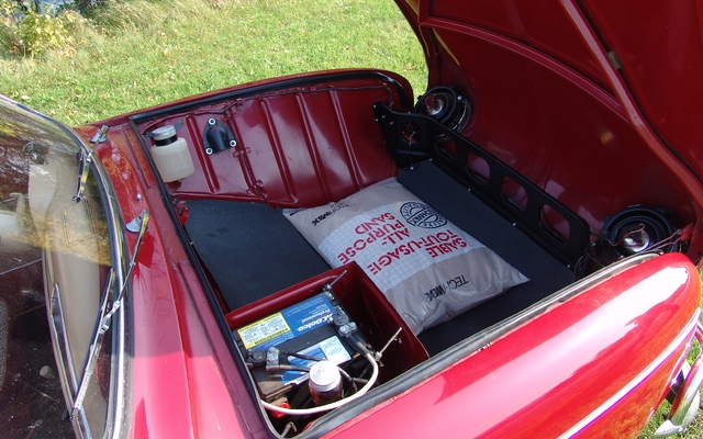 063618_Renault_Dauphine.jpg