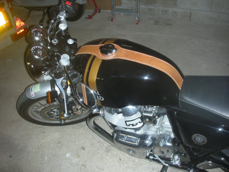 ROYAL ENFIELD 001.JPG