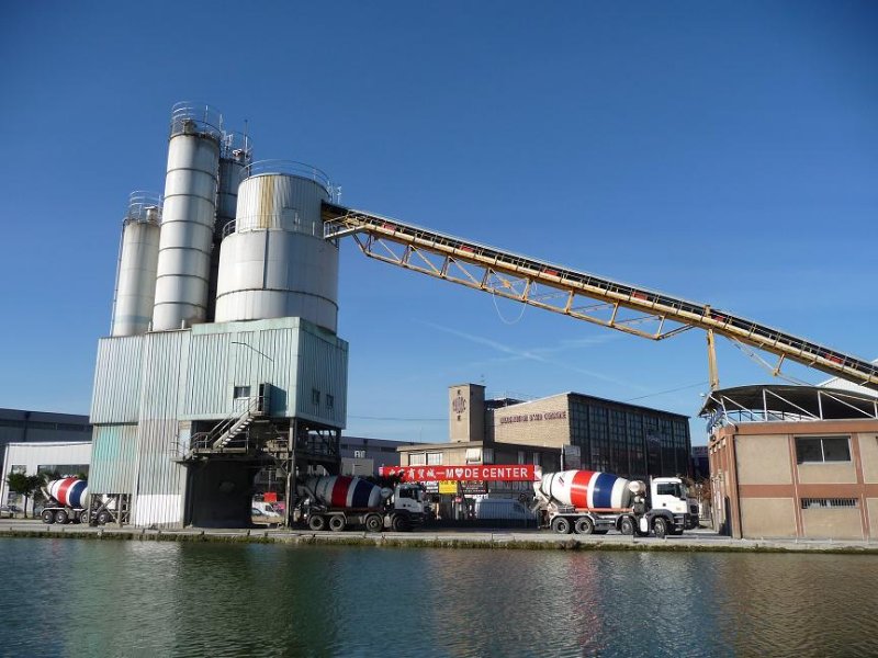 Canal silo.JPG