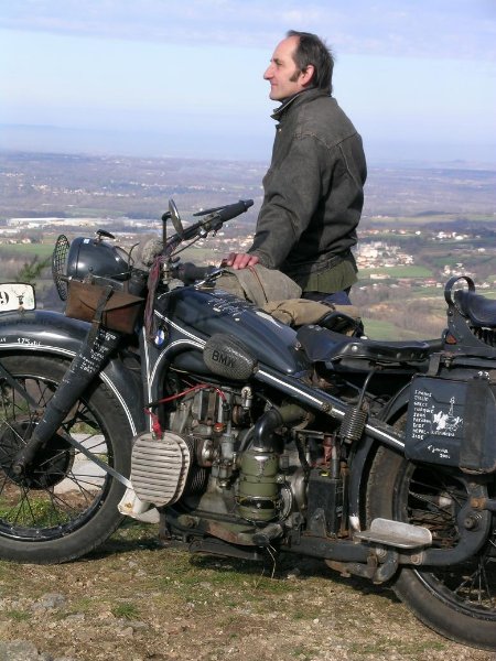 E.Dumas R12 profil.JPG