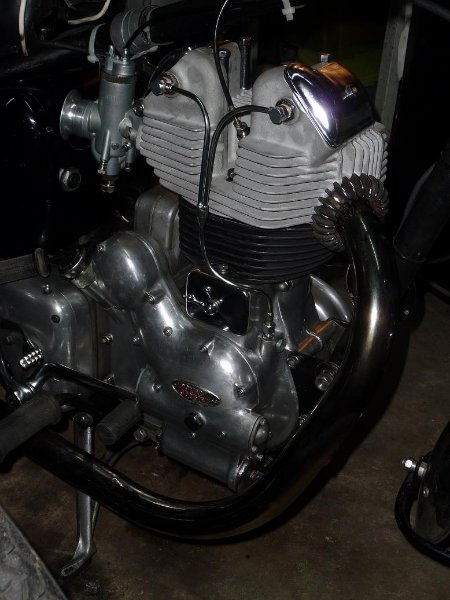 BH Ht moteur remonté drt.JPG