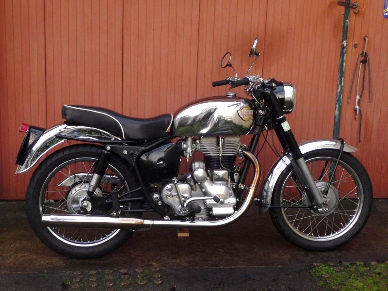 RE Bullet BH mars 2020 profil D.JPG