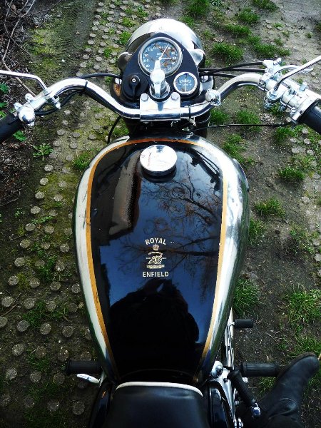RE 500 bh dessus.JPG