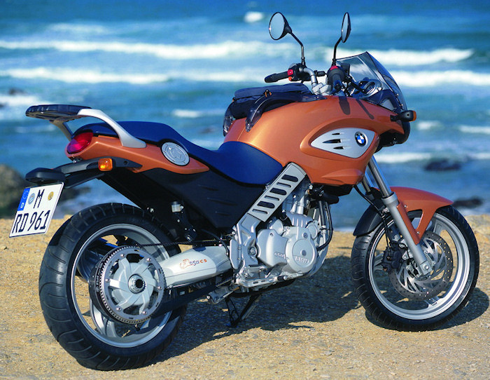 BMW-F-650-CS-scarver-2005-700px.jpg