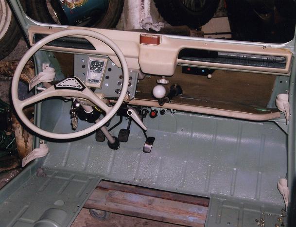caisse 2CV6071.jpg