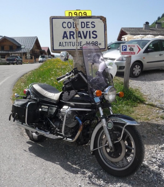 Guzzi T3 Aravis.jpg
