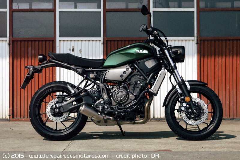 yamaha-xsr-700-static_hd.jpg