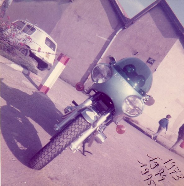 img040.jpg