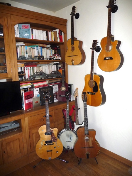 mes guitares.JPG