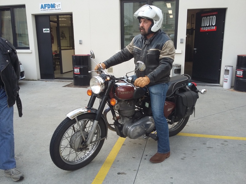 MB Bullet cour de motomag.jpg