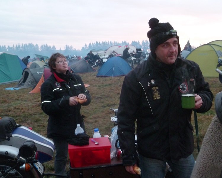 1000V-2011(6).JPG