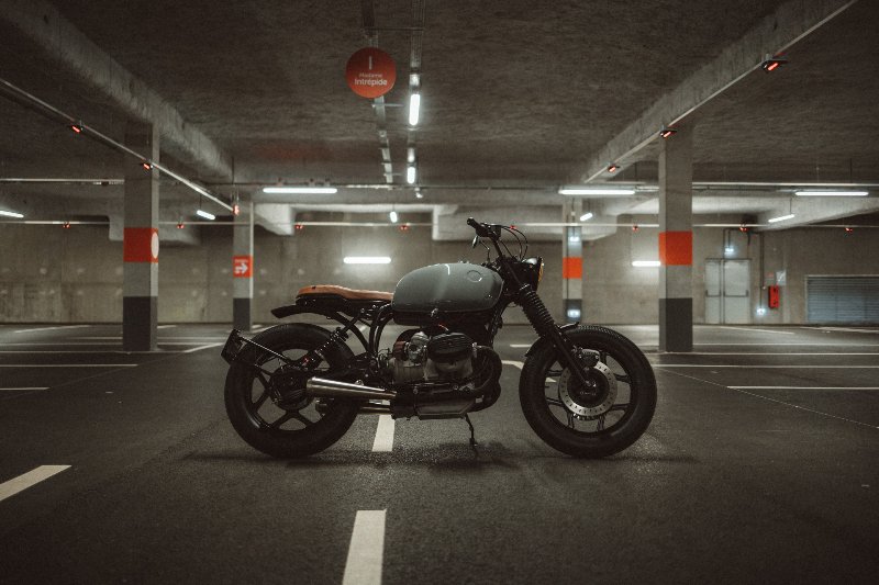bmw-R100.jpg