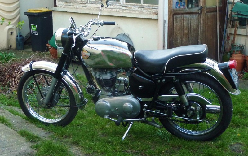 RE 500 bh coté G.JPG