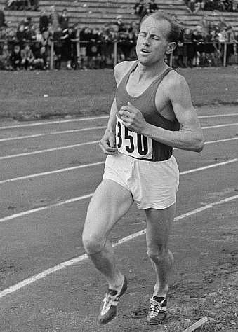 Emil_Zátopek_redux.jpg
