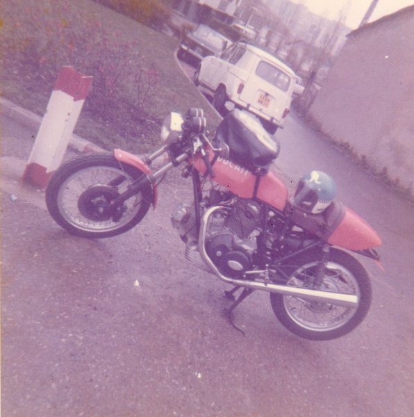 img042.jpg