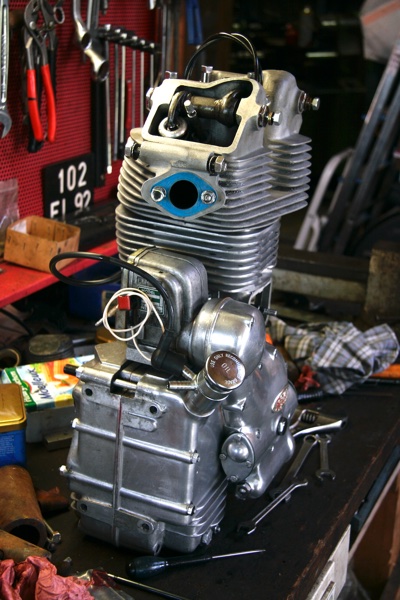 moteur vue AR D.JPG
