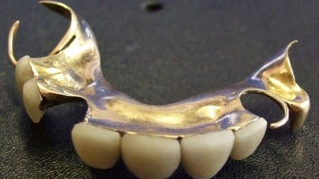 dentier churchill.jpg