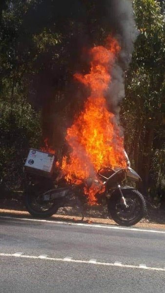 BM en feu.jpg