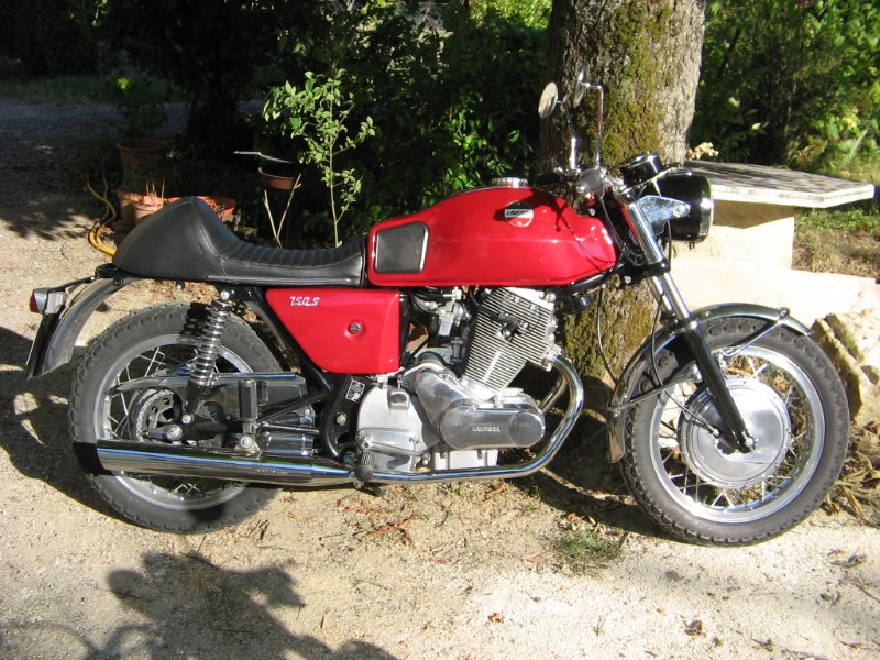 LAVERDA 002.jpg