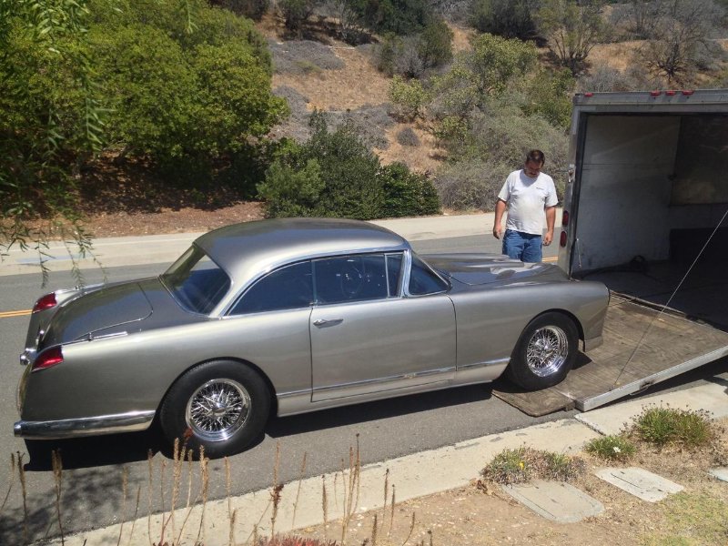 facel vega.jpg